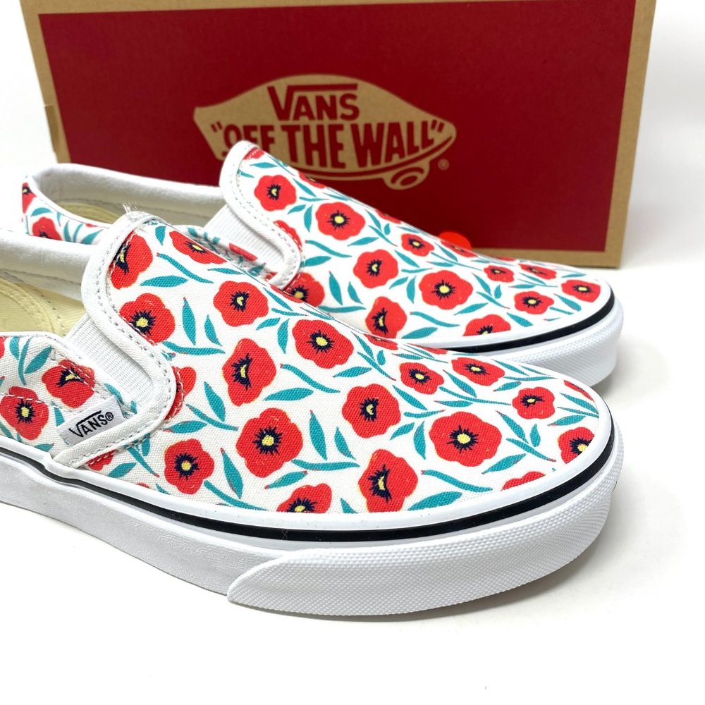 ๐ฟSale๐ฟ Vans Women's Crew Classic Slip-On Flowers Red White Low Top VN0A7VCF891 - Picture 8 of 11